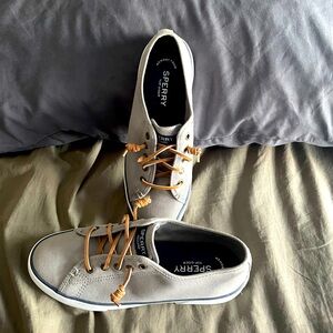Sperry Women’s Pier View Sneaker (Size 7.5)